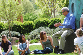 Roger Wilkins with George Mason University students in 2006 (George Mason University)